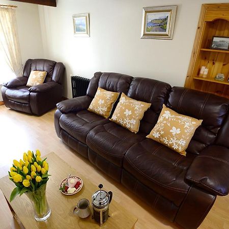 Village Cottage Bushmills Exterior photo